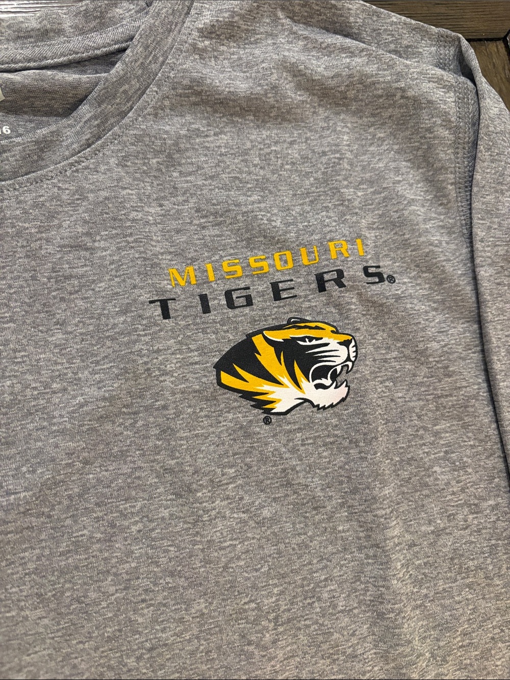 NWT Lot of 2x [Gen2] Missouri Tigers NCAA Long/Short-Sleeve Shirts Youth L 14/16 - Picture 11 of 15
